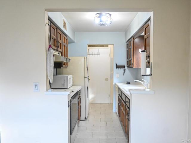 83 Sycamore Drive 83