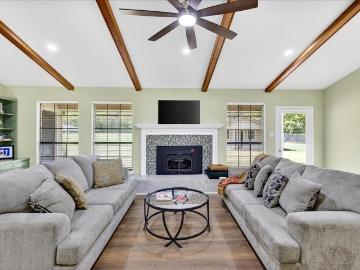 8009 Wood Ln, Terrell, TX 75160 | MLS #21098