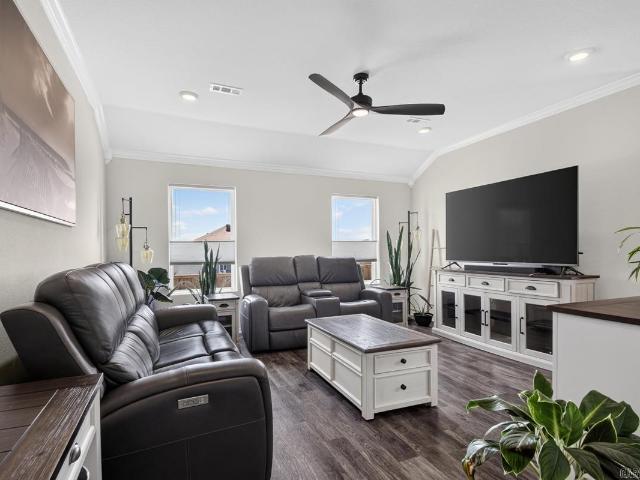 8001 White Spruce Trail