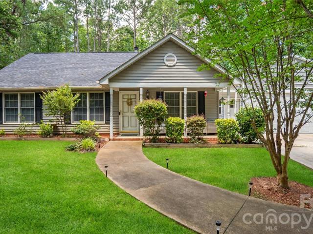8003 Hope Lane