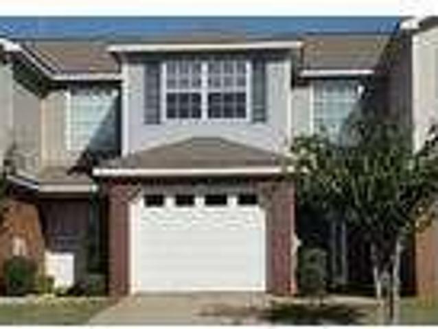 $800 / 2br 102 North Springview Drive, Enterprise, AL 36330 2br bedroom
