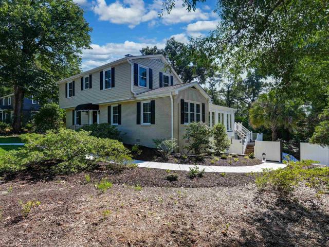 800 Cross Hill Road