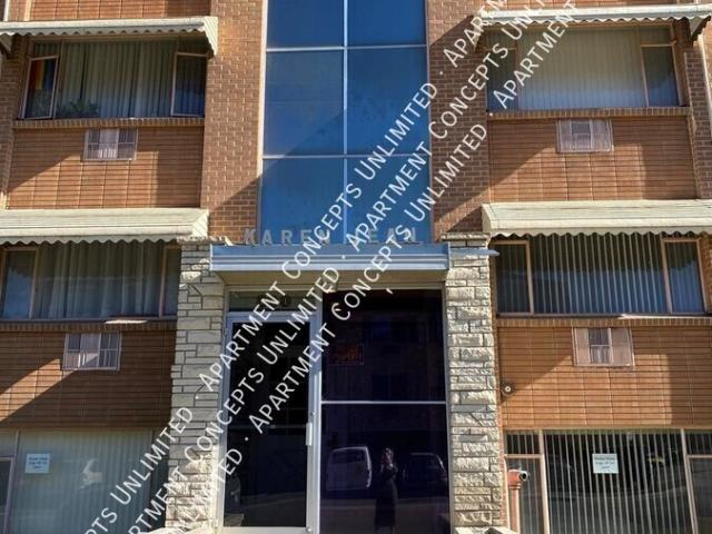 800 Dexter Street, Studio, 1 full bath