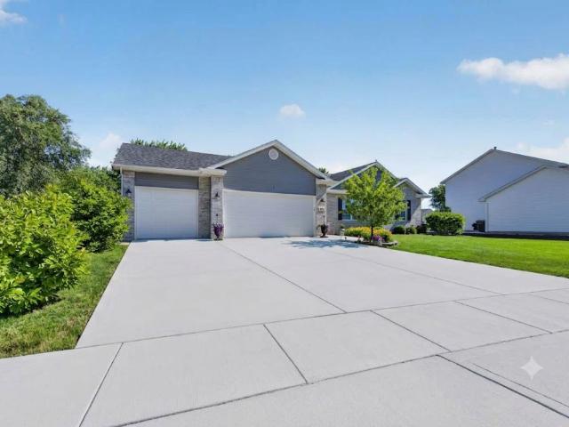 800 E Short Drive