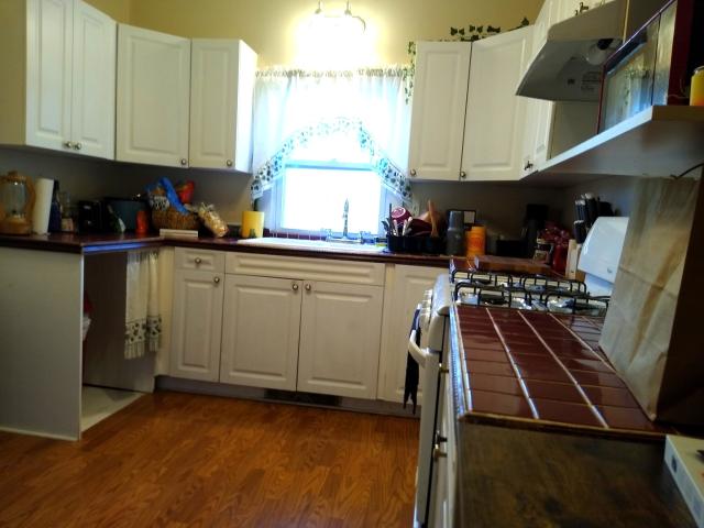 800 LOCUST Street