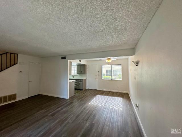 800 Lexington Street # 33