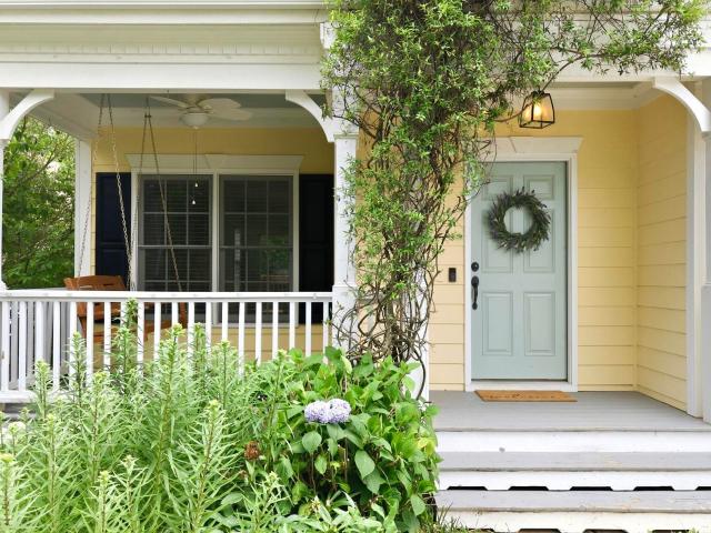 800 Meadow Flowers Avenue