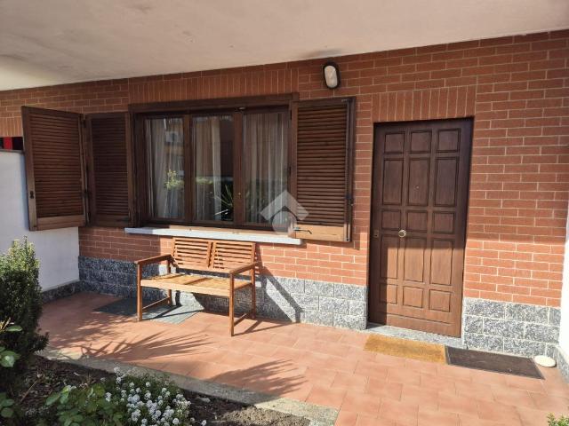 800 / mese, 180 Mq Tecnocasa.it 61227524