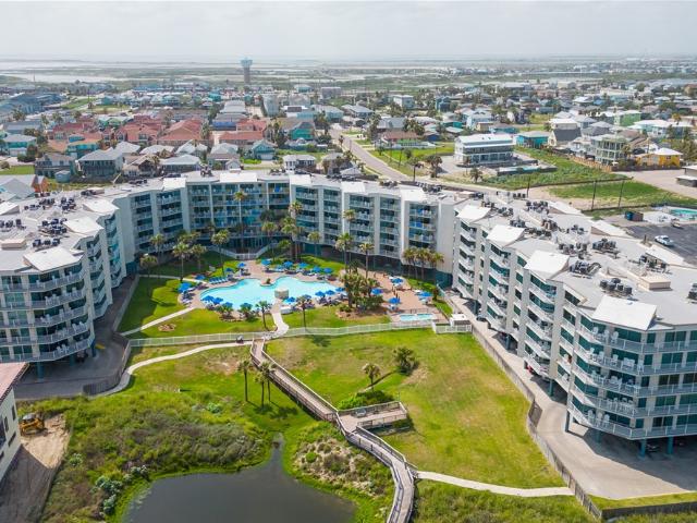 800 Sandcastle Drive 438
