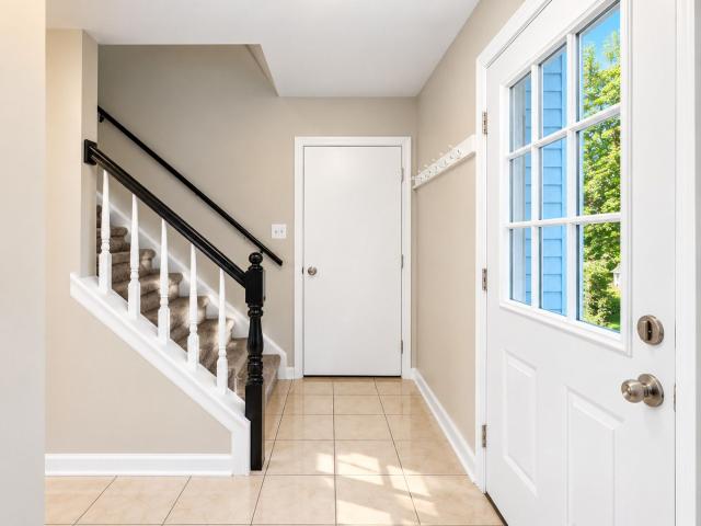 800 Stanford Lane, Carol Stream, US, IL