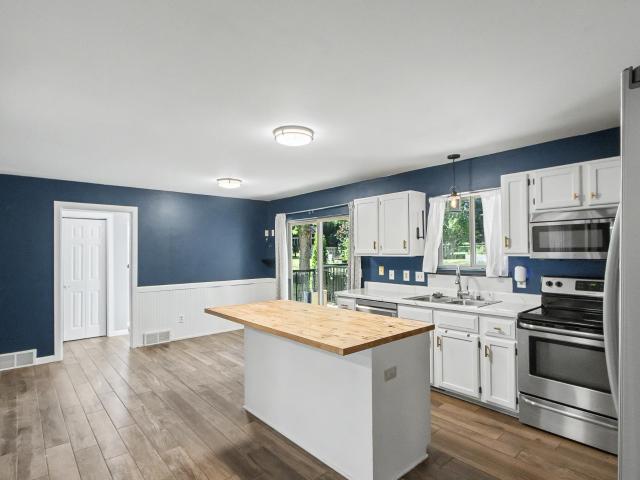 800 Sunnybrook Drive