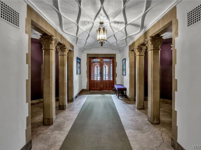 800 W Ferry Street # 3B