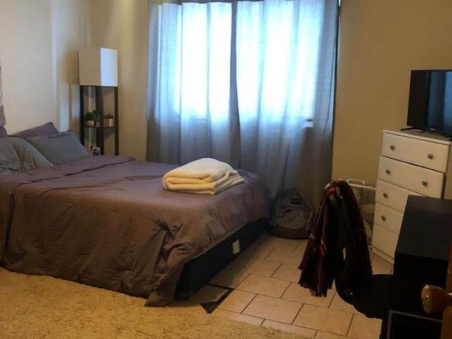 800 UNIV 1 Bedroom Apartment for Rent at 800 University Ave Se, Minneapolis, MN 55414 Marcy Holmes