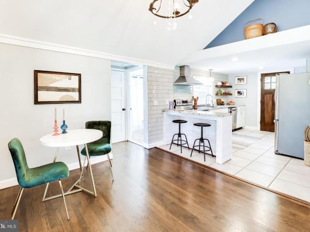 8014 Forest Glen Dr, Pasadena, MD 21122 | MLS #MDAA2147
