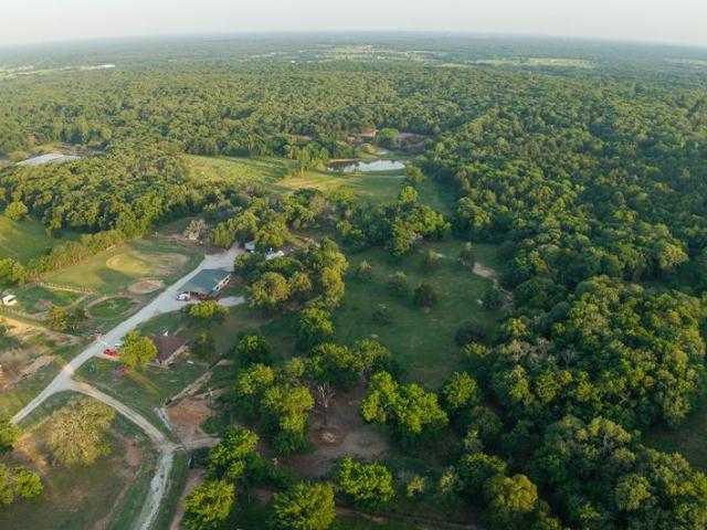 8016 E Us Hwy 82