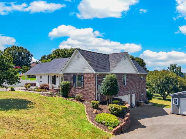 8016 S Pointe Drive