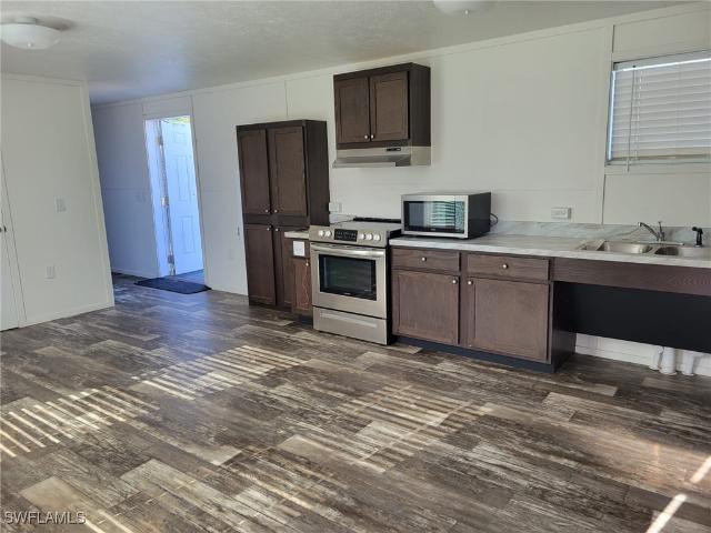 8019 Grady Dr, North Fort Myers, FL 33917 | MLS #225033