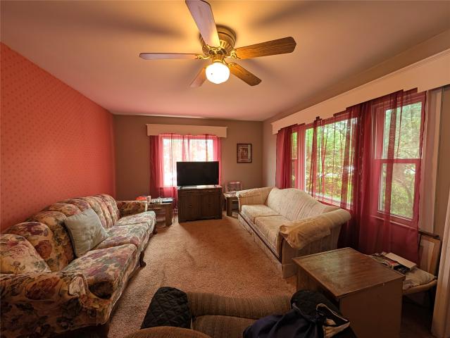 8010 W LAKE Road