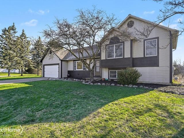 8011 Rose Lane