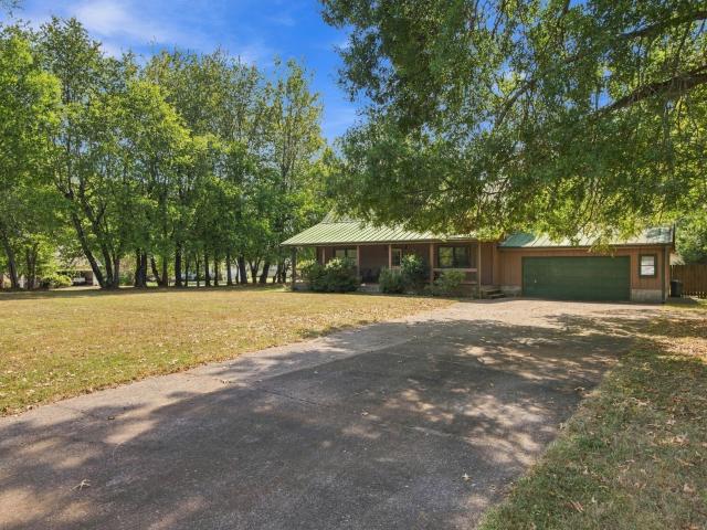 801 Buckeye Ct
