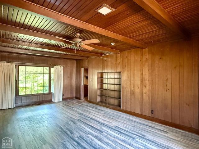 801 E Highland Drive