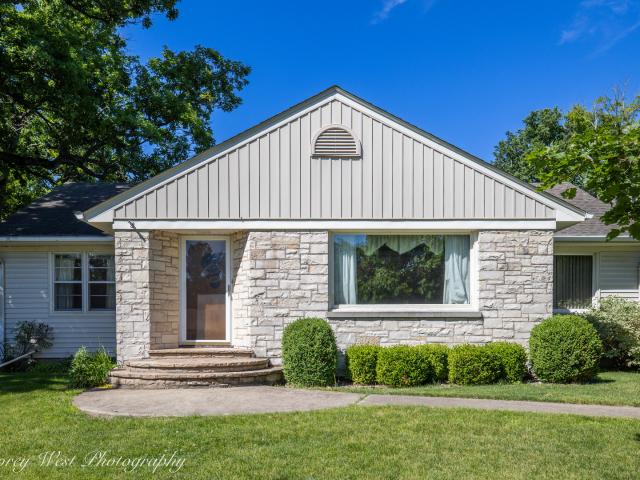 801 Lawnwood Avenue