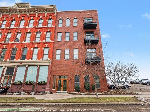 801 Monroe Avenue # 105