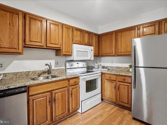 801 N Howard Street # 372
