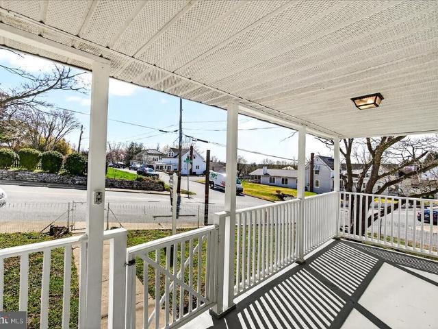 801 N Maple Avenue