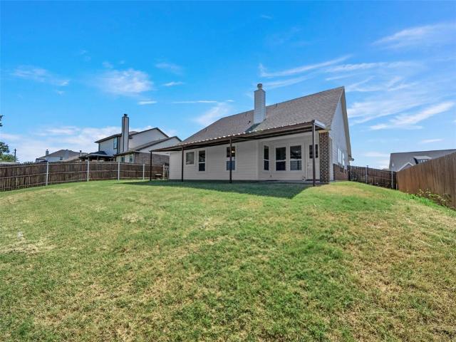 801 Taliaferro Trl, Springtown, TX 76082 | MLS #21323