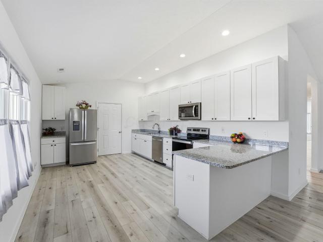801 Timbers Edge