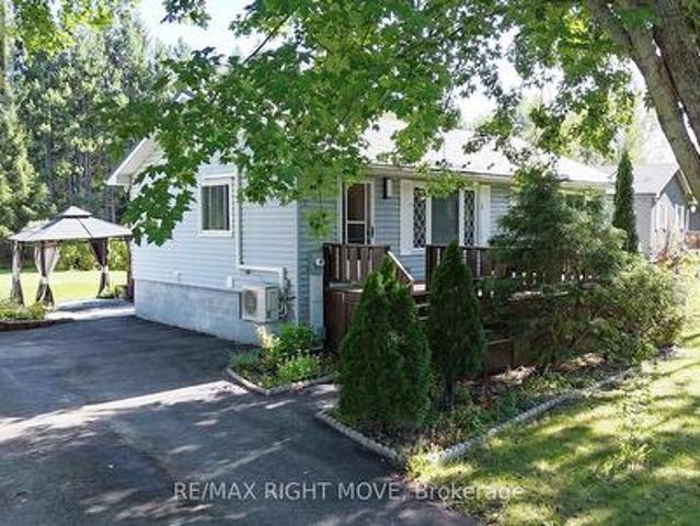 8020 Park Lane Crescent, Ramara, ON, L0K 2B0 house for sale | Listing ID S13778 | Royal LePage