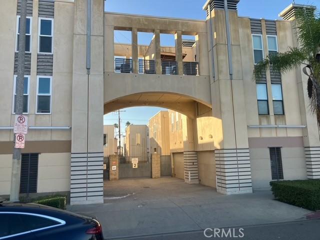 8021 S Vermont Ave, Unit 24, Los Angeles, CA 90044 | MLS #PW25241