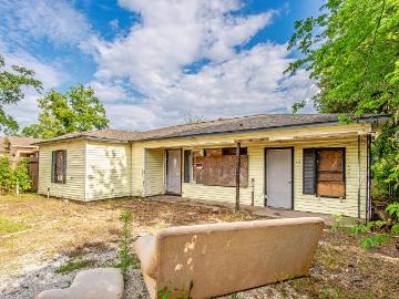 8022 Talton St, Houston, TX 77028 | MLS #85597