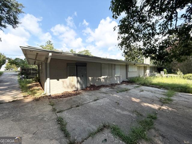 802 Kenilworth Circle