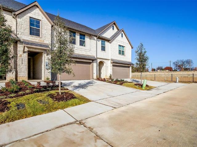 802 Homeplace Circle