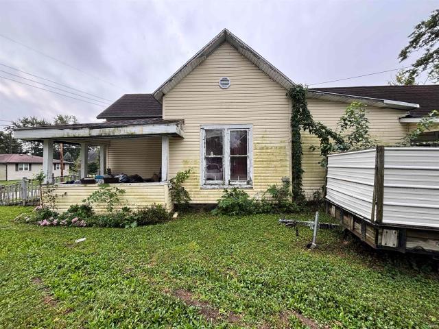 802 Henley Avenue