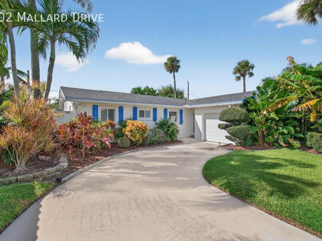 802 Mallard Drive · Pool