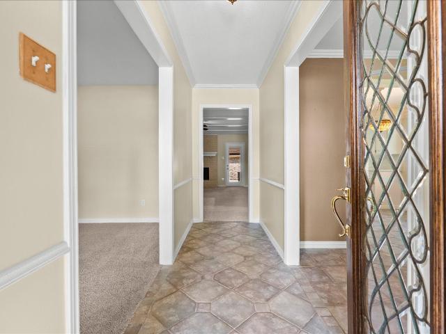 802 Riverside Drive