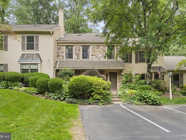 802 Weatherstone Drive