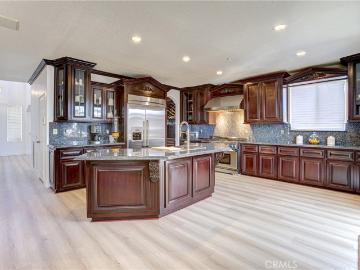 8034 Palm View Ln, Riverside, CA 92508 | MLS #SW26057