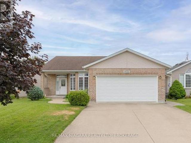 8034 Pinellas Park Drive, Niagara Falls Ascot, ON, L2H 3B2 house for sale | Listing ID X13536 | Royal LePage