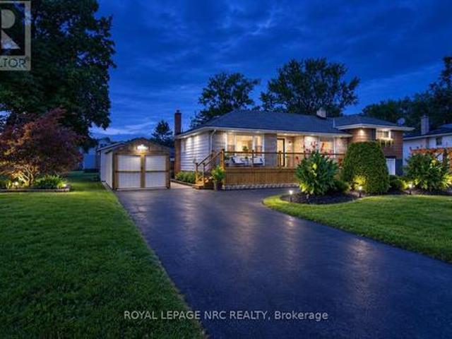 8031 Watson Street, Niagara Falls Ascot, ON, L2H 1E4 house for sale | Listing ID X13831 | Royal LePage