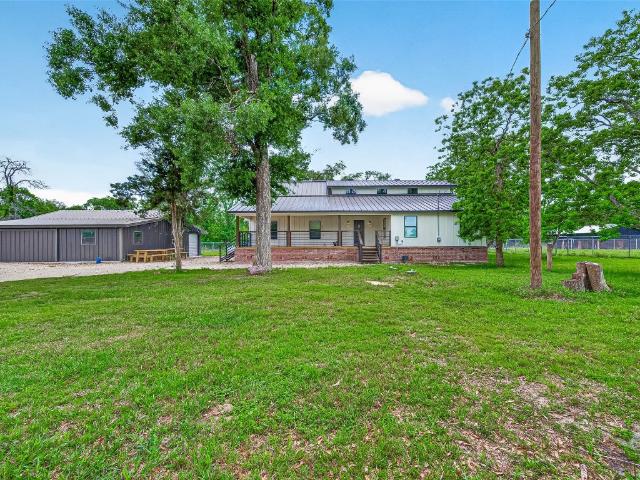 803 County Road 772, Damon, TX 77430 | MLS #71661