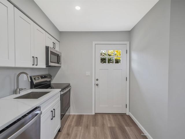 803 Deer Park Rd, Dix Hills, NY 11746 | MLS #3591