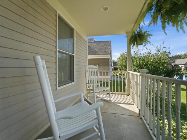 803 Olde Towne Square