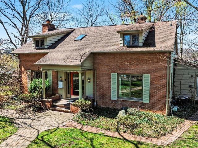 803 North Kalamazoo Street, Paw, MI 49079 | MLS #70525
