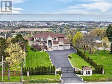 803 Ridge Road, Hamilton, ON, L8J 2Y3 house for sale | Listing ID X13489 | Royal LePage