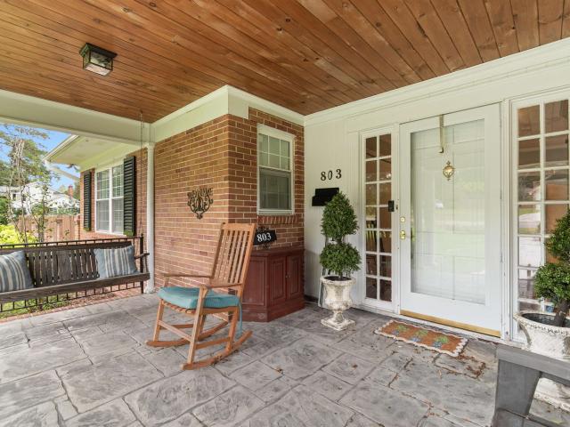 803 Woodland Dr