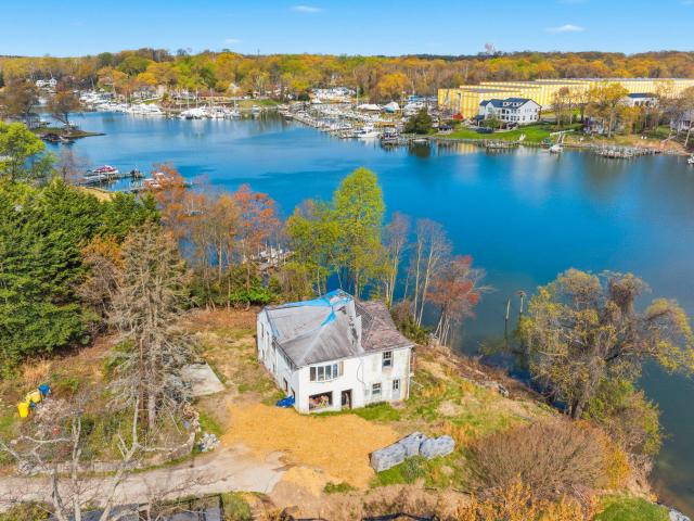 8046 Forest Glen Dr, Pasadena, MD 21122 | MLS #MDAA2141